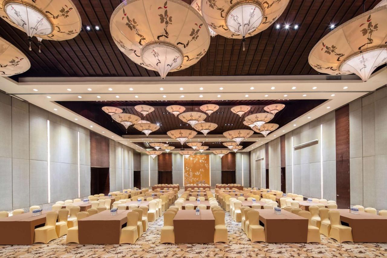 Radisson Blu Resort Wetland Park Βούξι Εξωτερικό φωτογραφία